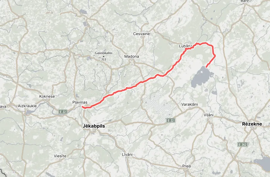 Aiviekstes upes maršruts Latvijas kartē starp Pļaviņām, Jēkabpili, Lubānu un Varakļānu apkārtni